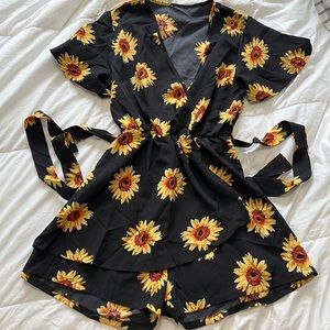 SHEIN Floral Romper